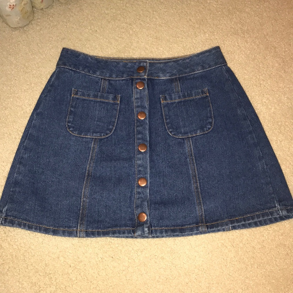 Denim button down mini skirt - size 26